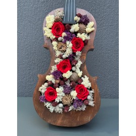 DEKORATİF AHŞAP KEMAN KIRMIZI SOLMAYAN GÜL